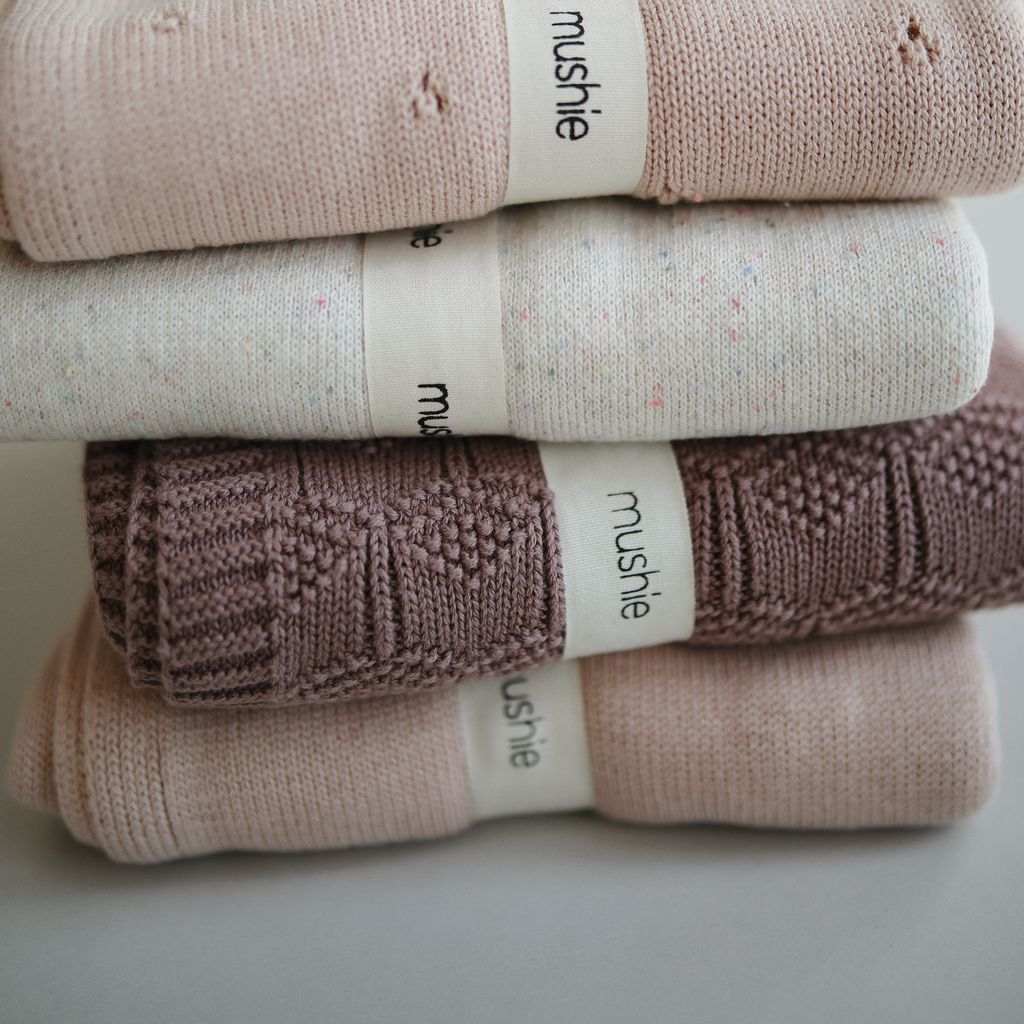 Mushie wiegdeken dots 80x100 - blush/roze - Afbeelding 4