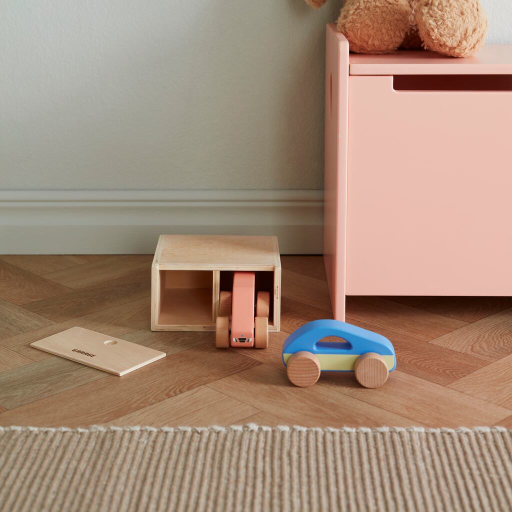Kids Concept speelgoed auto's set van twee met dubbele garage - Aiden - Afbeelding 4
