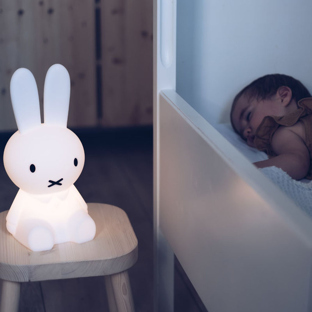 Mr Maria First Light Nijntje – Nachtlamp 30 cm - Afbeelding 5