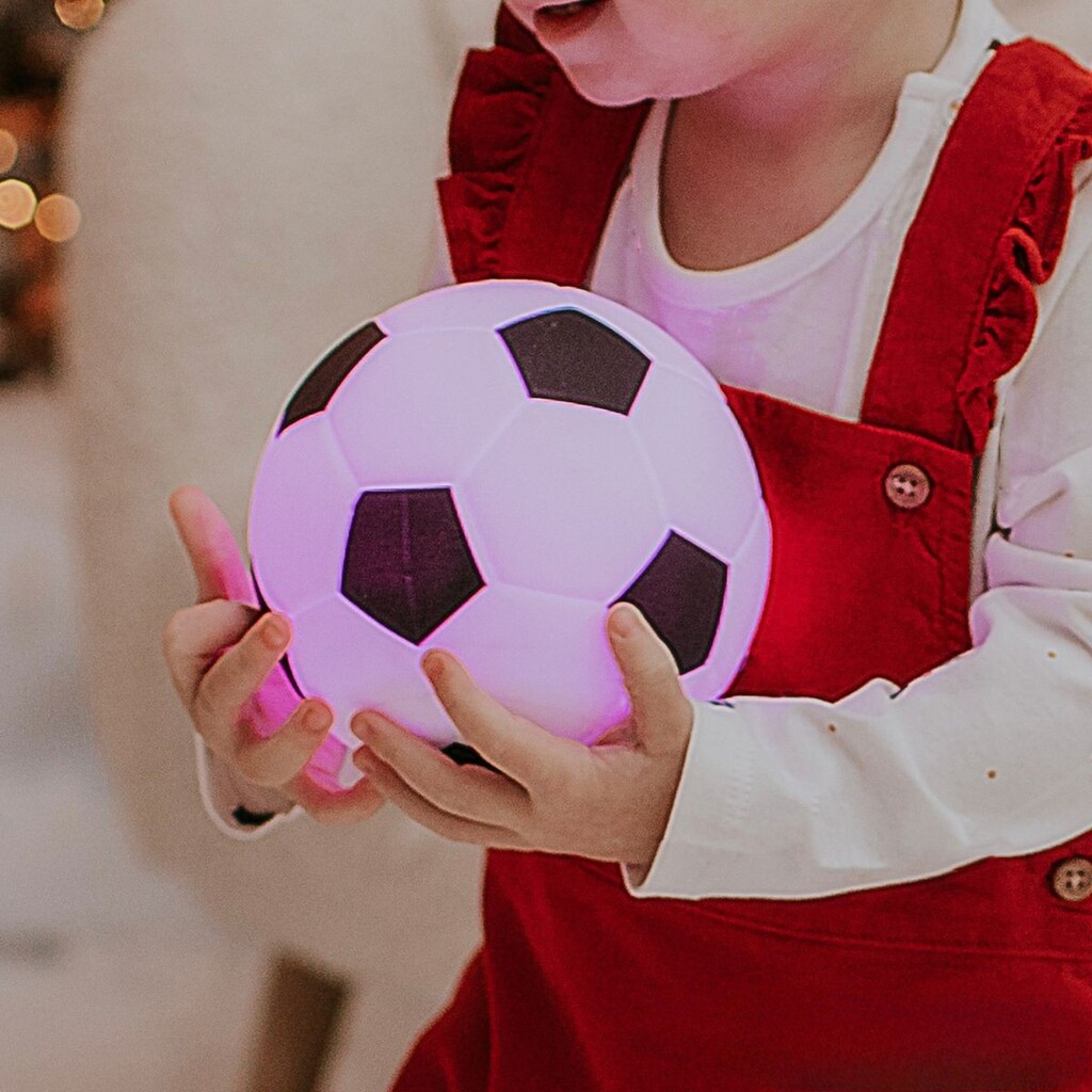 Mary’s Nachtlampje kind Voetbal – Stijlvolle Kinderkamer Lamp | Sfeervol & Veilig Licht - Afbeelding 3