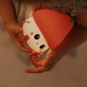 Mary’s Nachtlampje Kind Aardbei – Stijlvolle Kinderkamer Lamp