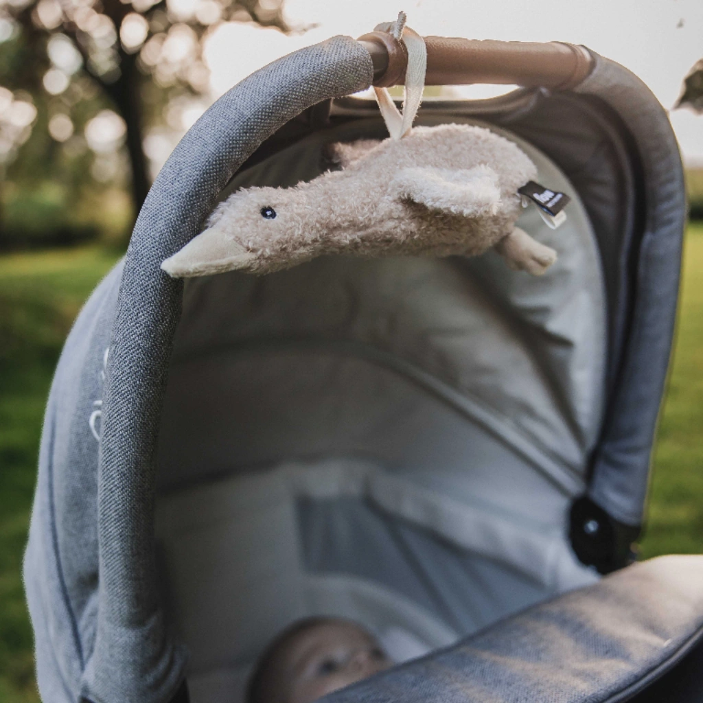 Liva Comforter On The Go Oat – Flow Amsterdam baby comforter gans voor onderweg - Afbeelding 2
